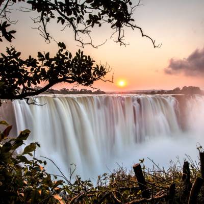 Zambia-Zimbabwe-Victoria-Falls-Impressive-View-1
